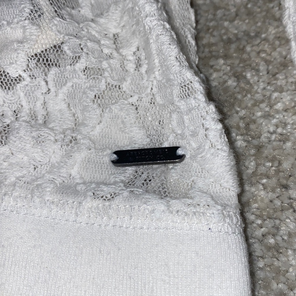 A&F Lace Top - Picture 3 of 5